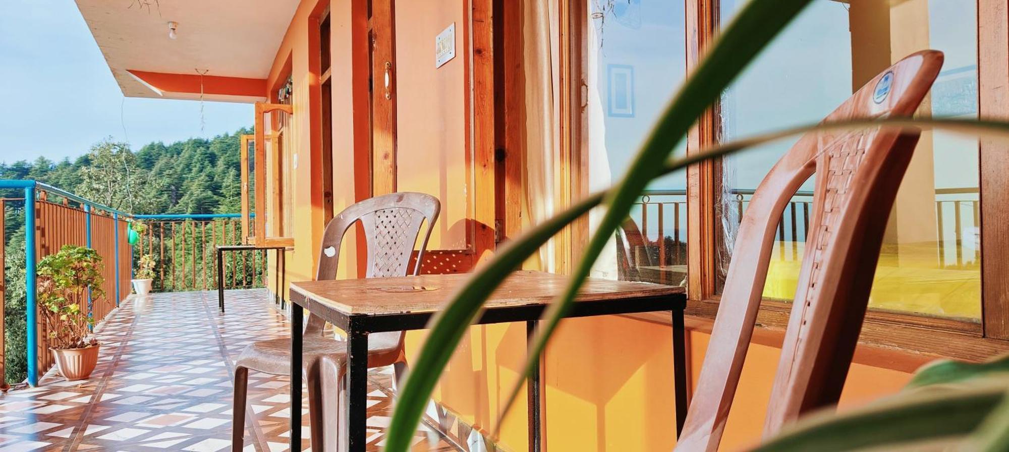 The Unmad - Dharamkot Bed & Breakfast Dharamshala Bagian luar foto