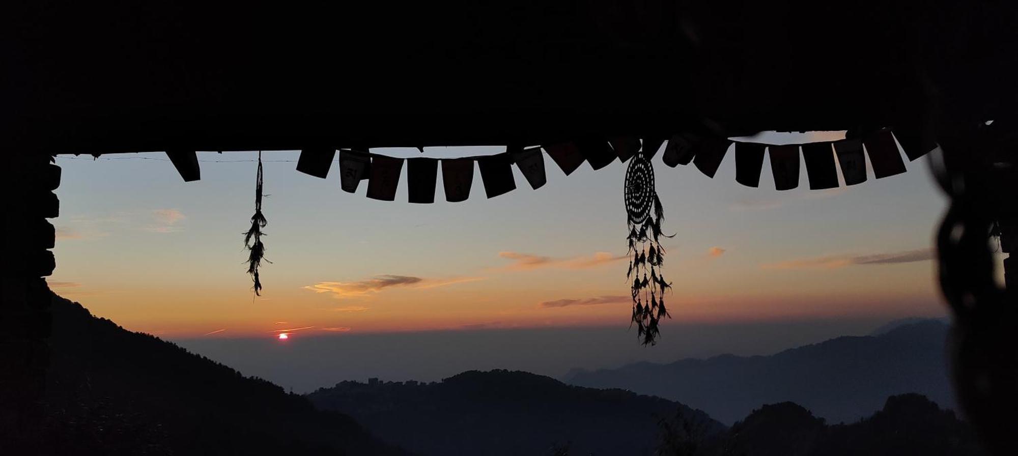 The Unmad - Dharamkot Bed & Breakfast Dharamshala Bagian luar foto