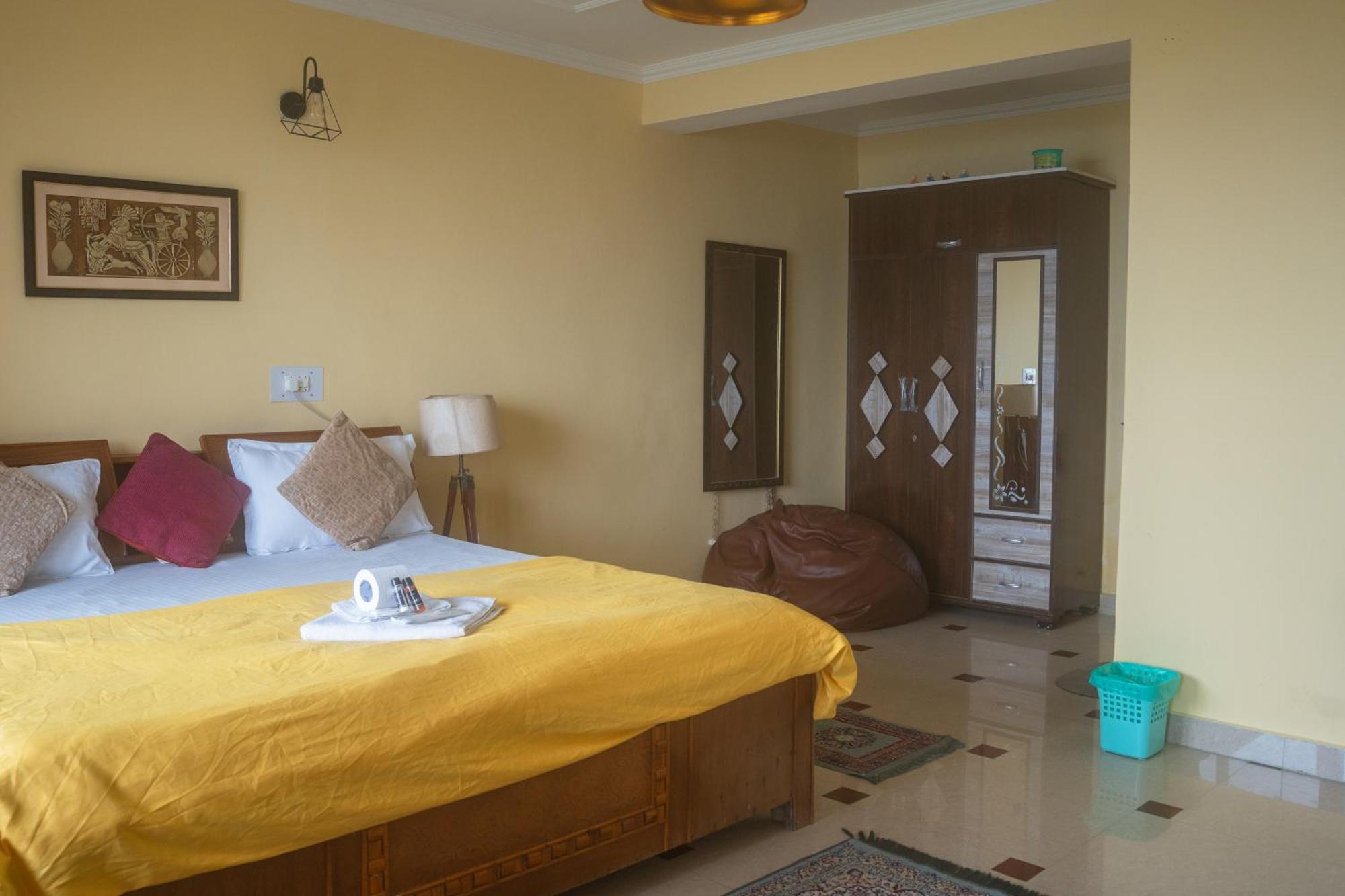 The Unmad - Dharamkot Bed & Breakfast Dharamshala Bagian luar foto