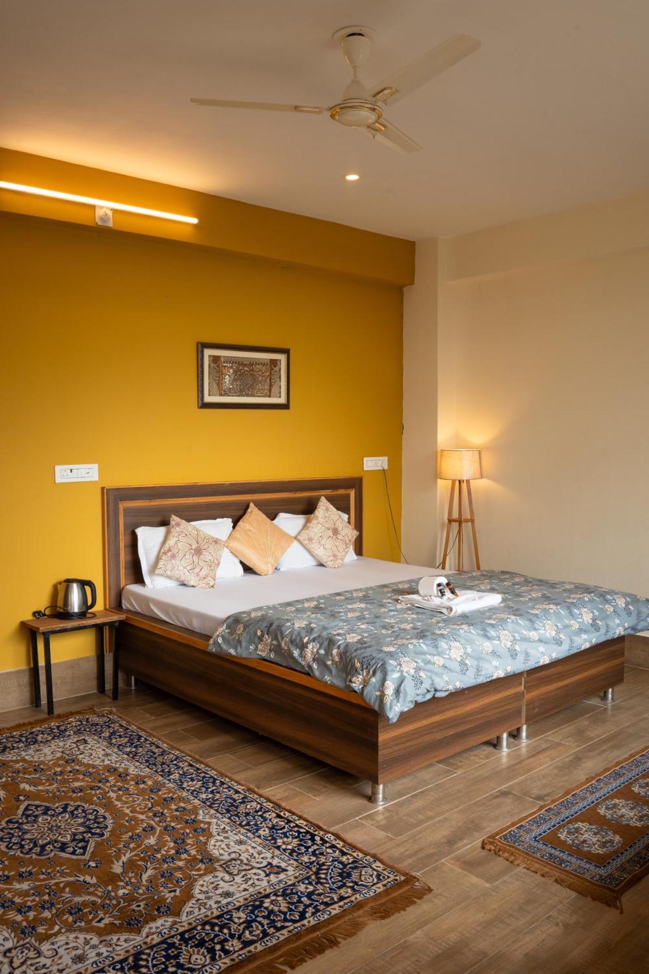 The Unmad - Dharamkot Bed & Breakfast Dharamshala Bagian luar foto