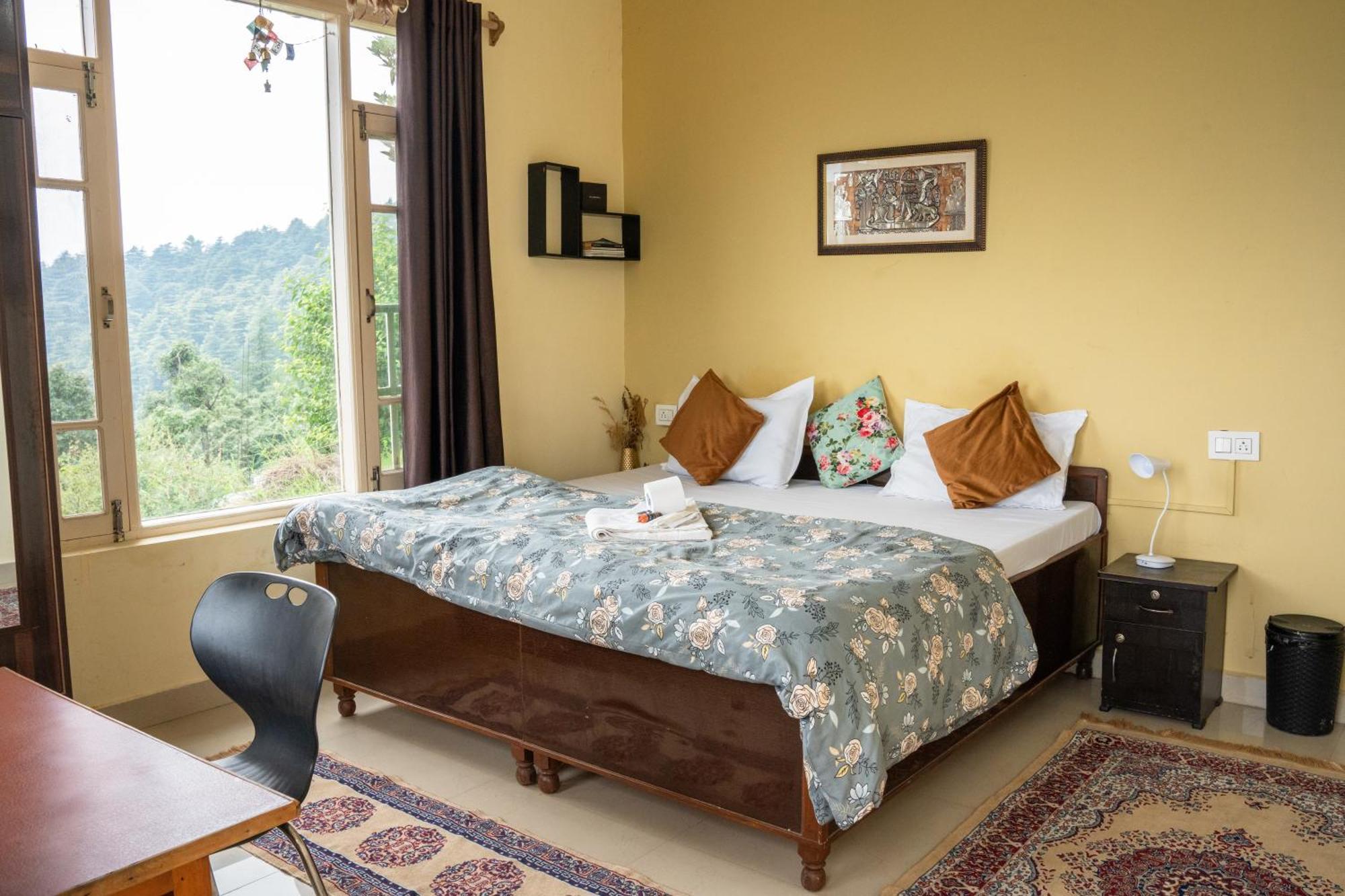 The Unmad - Dharamkot Bed & Breakfast Dharamshala Bagian luar foto