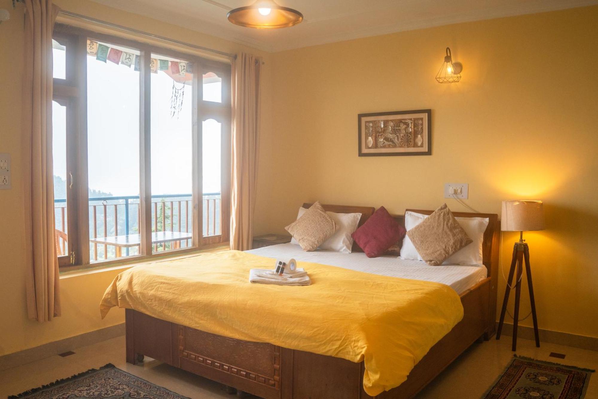 The Unmad - Dharamkot Bed & Breakfast Dharamshala Bagian luar foto