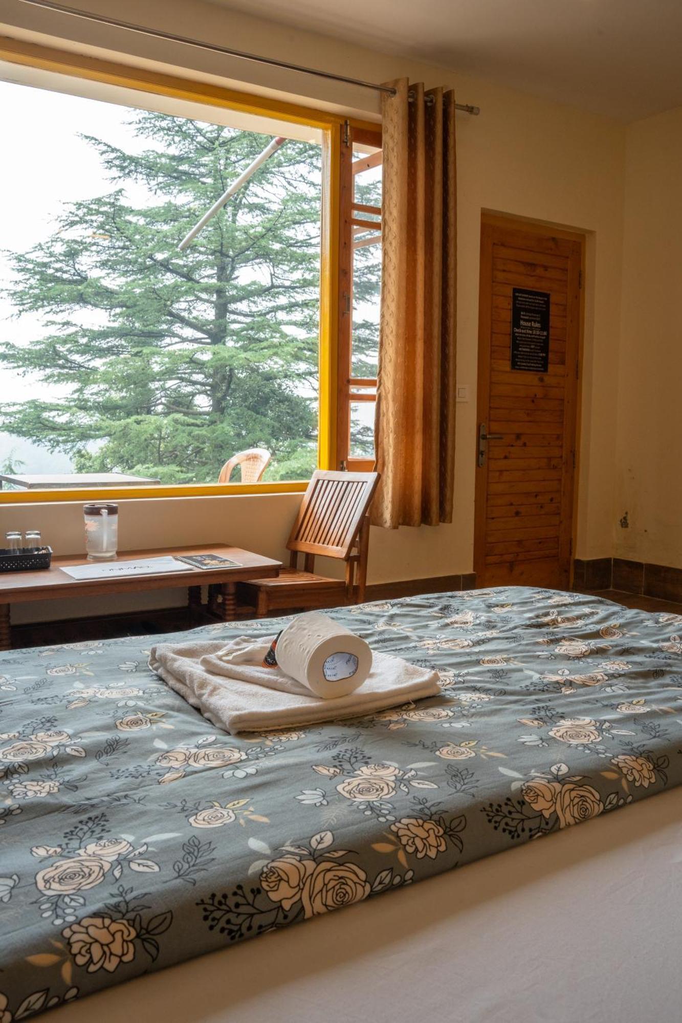 The Unmad - Dharamkot Bed & Breakfast Dharamshala Bagian luar foto
